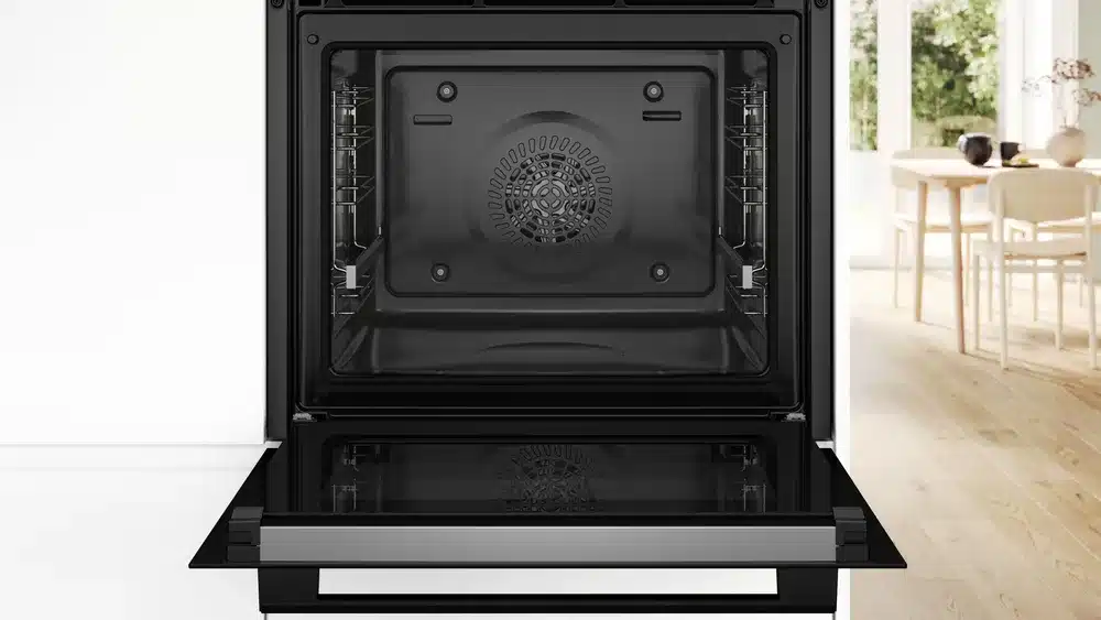 תנור אפיה בילד אין BOSCH בוש HBG578EB3 Serie 6