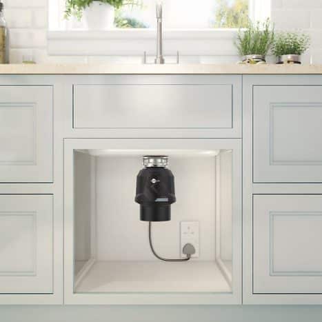 טוחן אשפה InSinkErator אינסינקנרטור 550SR PREMIUM